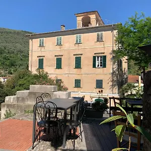 Bb Palazzo Doria Couette-café Dolcedo